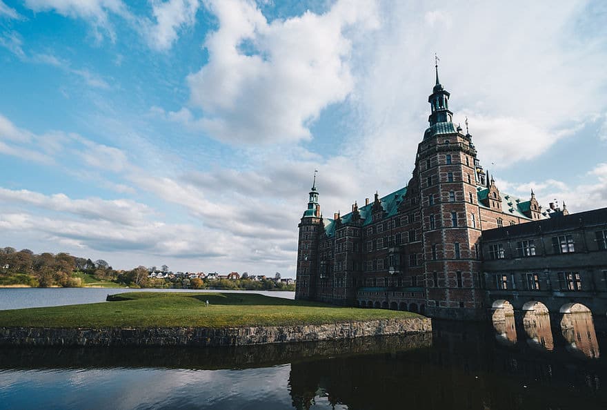 North Copenhagen: Frederiksborg & Kronborg Castle - Hamlet